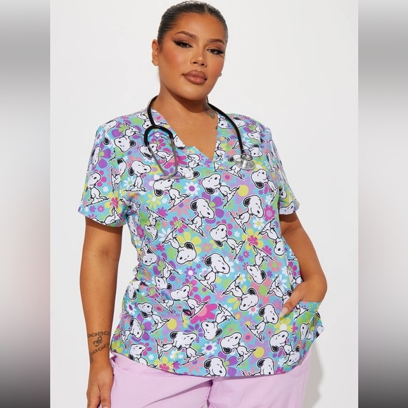 Nickelodeon | Peanuts Snoopy Cartoon Graphic Scrub Top In Blue Purple Size M NEW - Picture 2 of 11